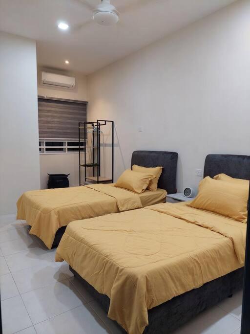 Yong Guesthouse 瓜拉江沙 外观 照片